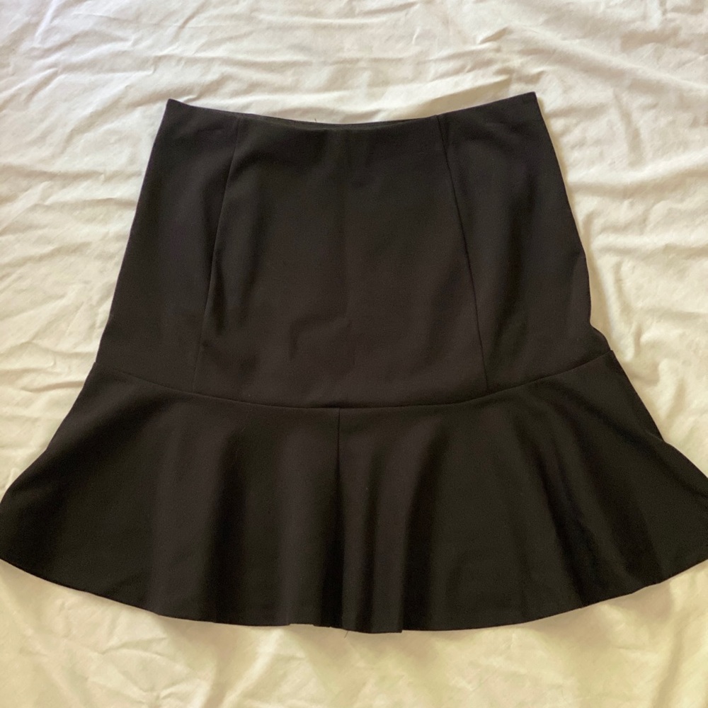Black skater skirt